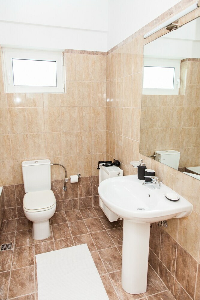 Apartamentos Modern Spacious Apt 2br In Rafina