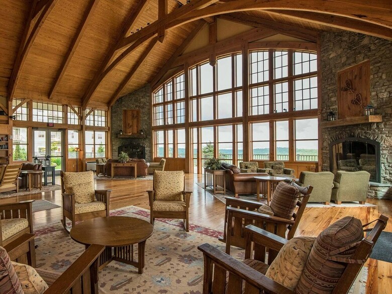 3 Br: Soaring Eagle 301