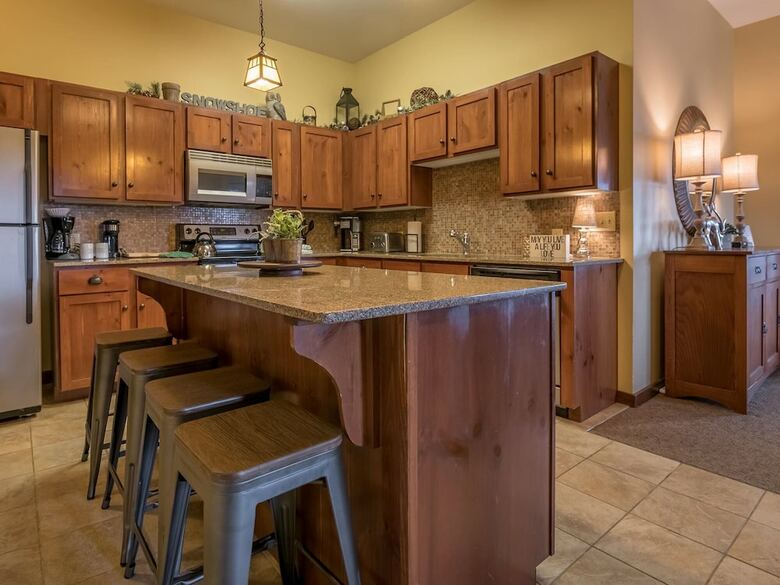 3 Br: Soaring Eagle 301