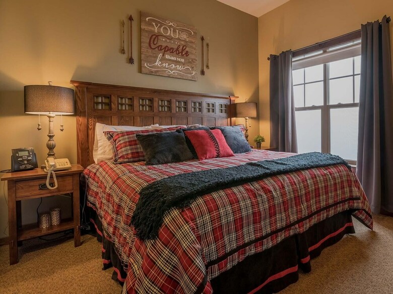 3 Br: Soaring Eagle 301