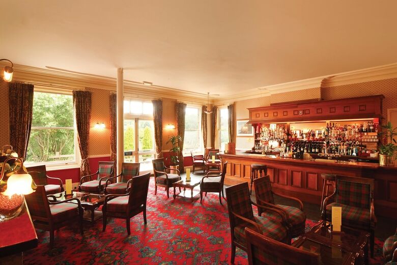 Best Western Limpley Stoke Hotel