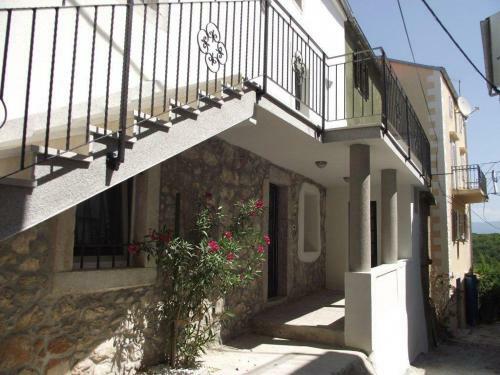 Apartments Dobrinj