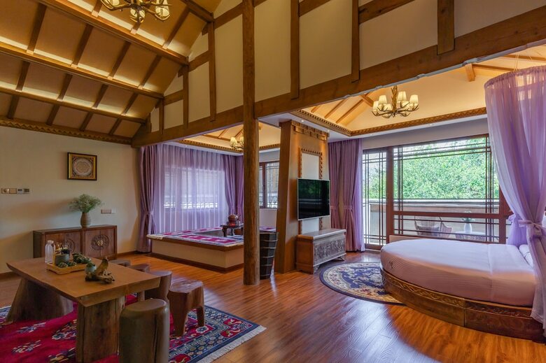 Hotel Lijiang Passing-cloud Resort