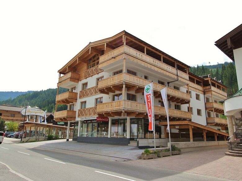 Spacious Apartment In Gerlos Near Ski Area