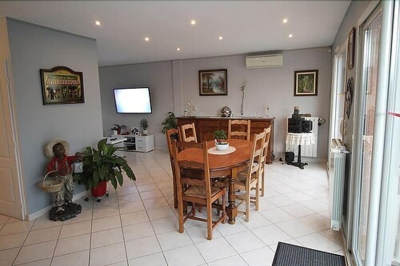 Hotel Chambres Dans Villa Avec Piscine