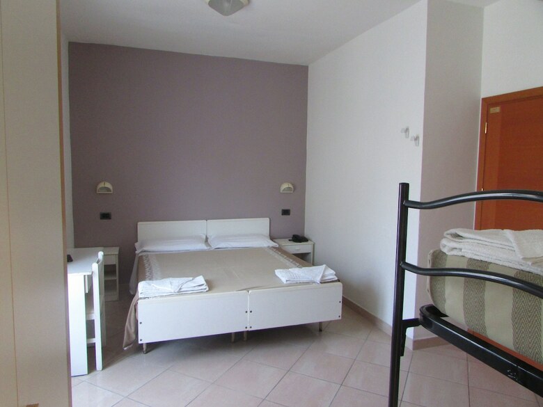 Hotel Villa Platani