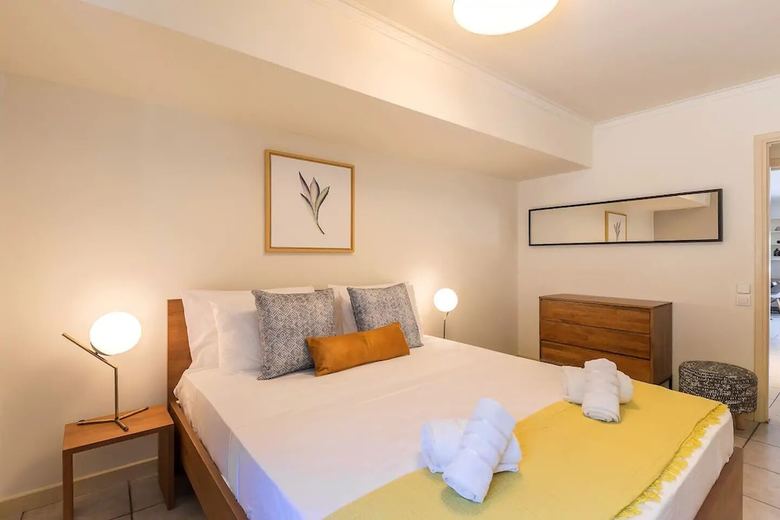 Spacious Apartment In Philopappou A7