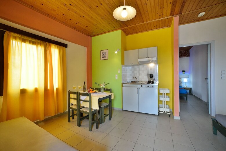 Hotel Mythos Platanias