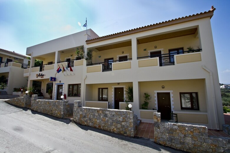Hotel Mythos Platanias