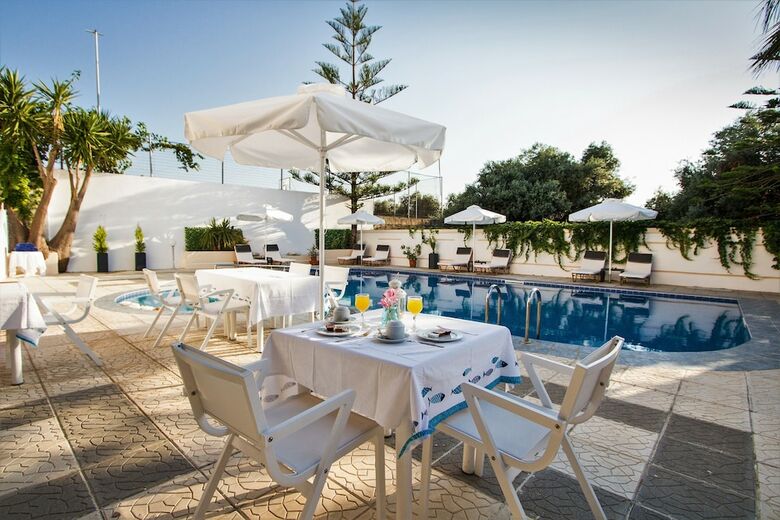 Aparthotel Balito Apartments