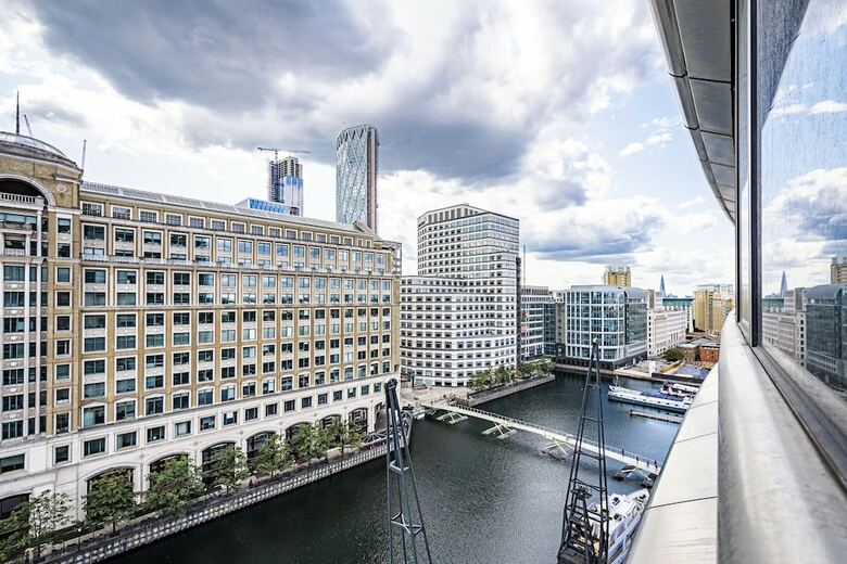 Stunning Spacious 3 Bed Apartment