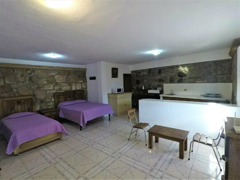 Hotel Banqueta Alta