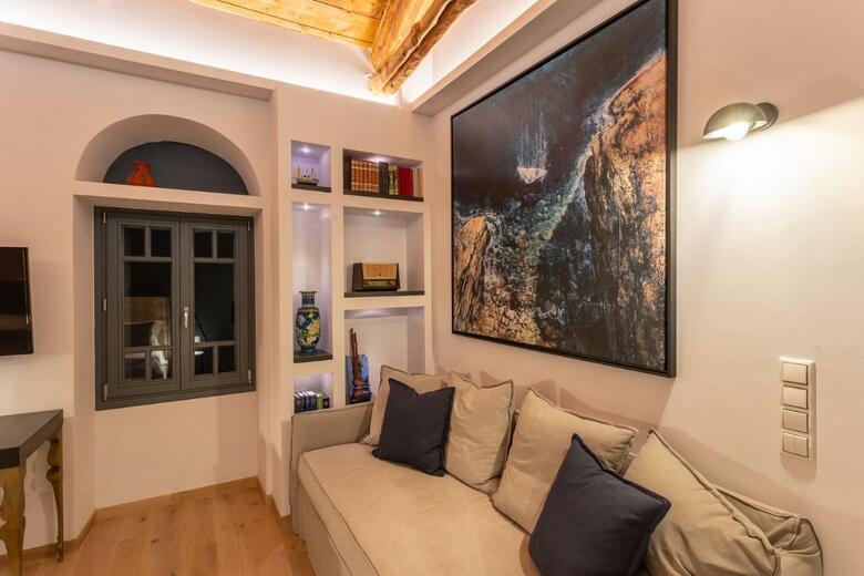 Hotel Camara Suites