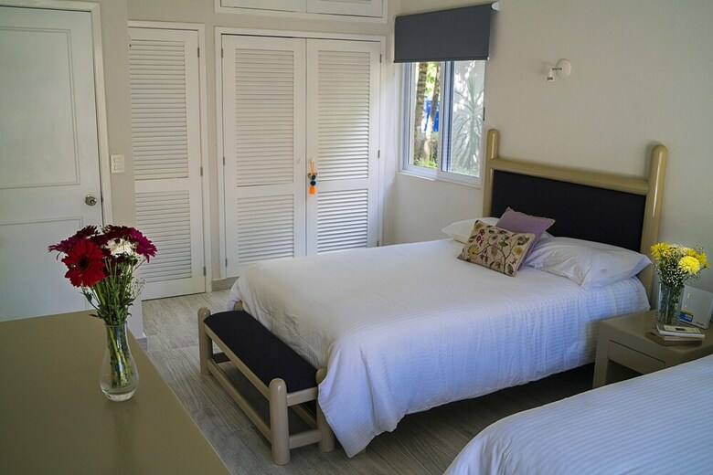 Marvelous Villa Matuk  By Homing Bird