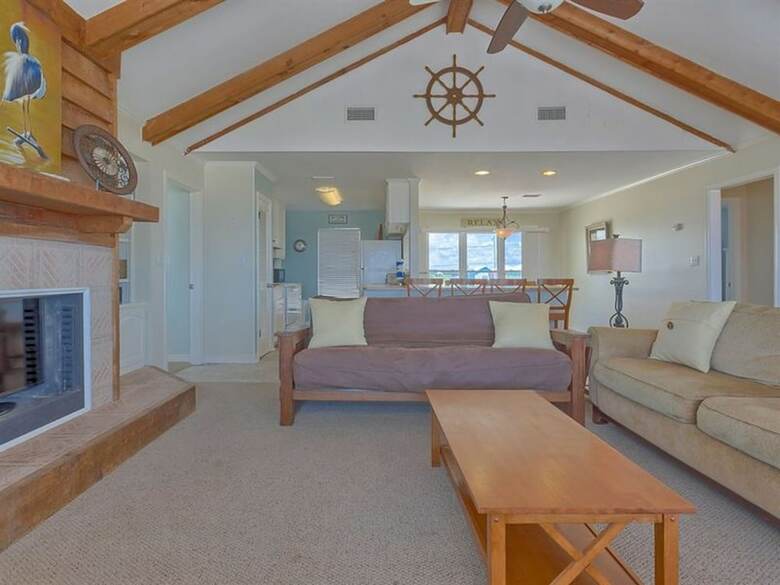 Sea Salmon By Meyer Vacation Rentals
