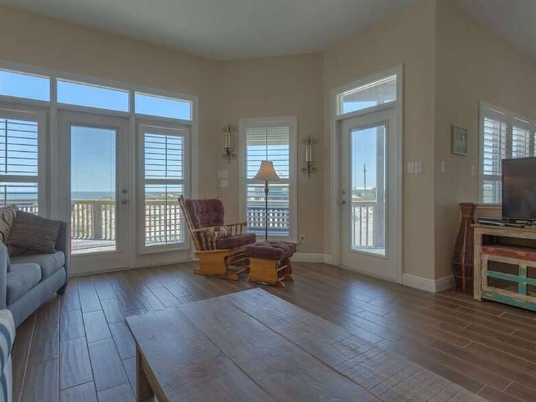 Lotsa Dunes By Meyer Vacation Rentals