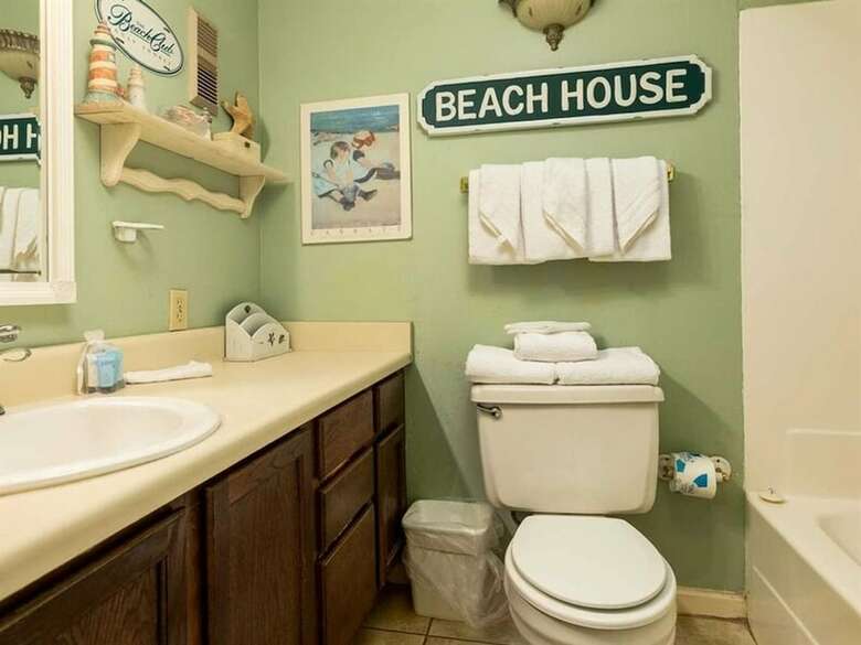 Sea Breeze 203 By Meyer Vacation Rentals