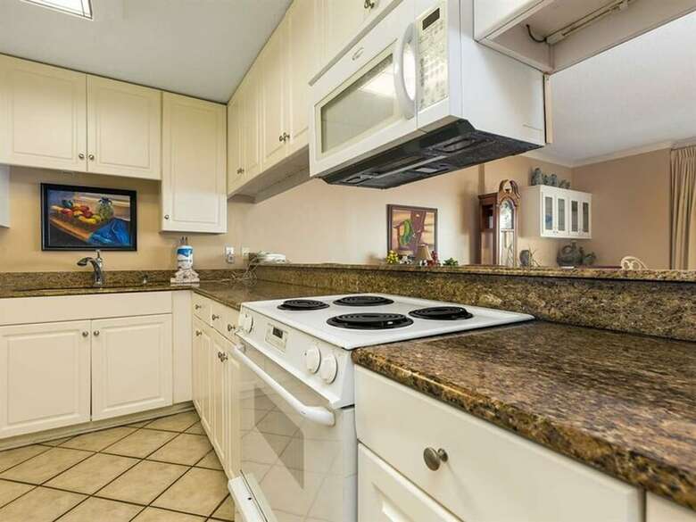 Westwind Penthse 2 By Meyer Vacation Rentals