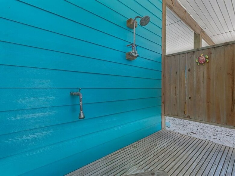 The Crab Hole By Meyer Vacation Rentals