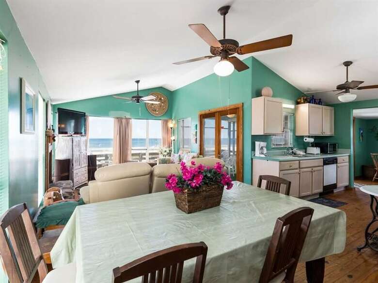 Dorsey's Wave On By Meyer Vacation Rentals