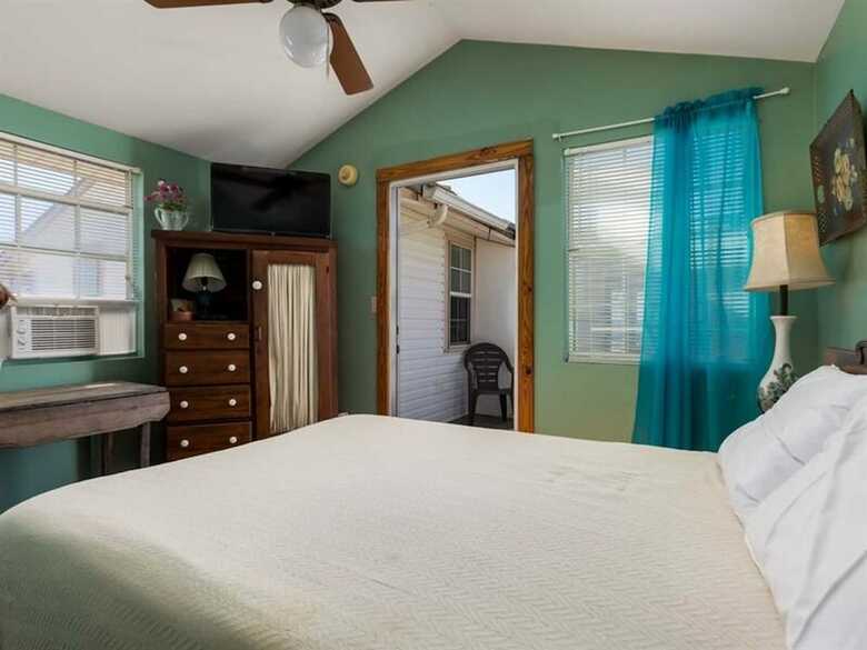 Dorsey's Wave On By Meyer Vacation Rentals