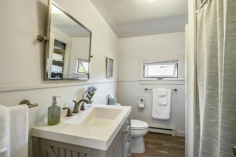 Oak Bluffs 3-bed Cottage, Walk To Town!