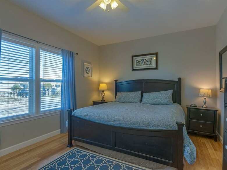 Sol Mate East By Meyer Vacation Rentals