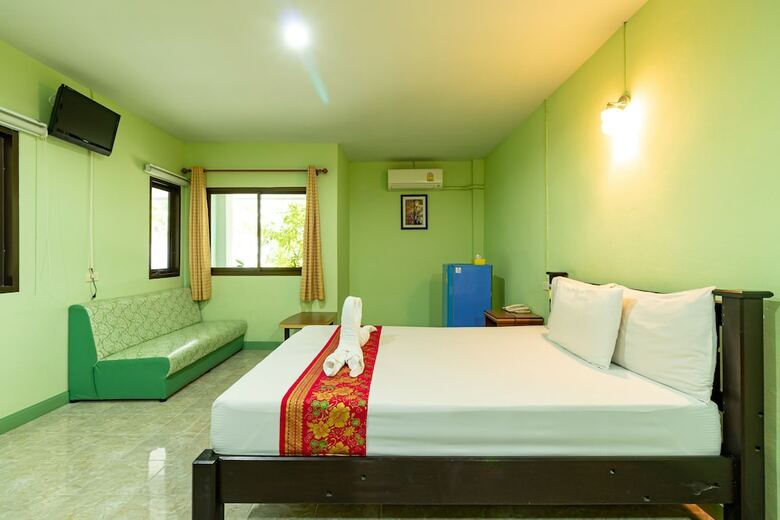 Hotel Khum Suk Resort