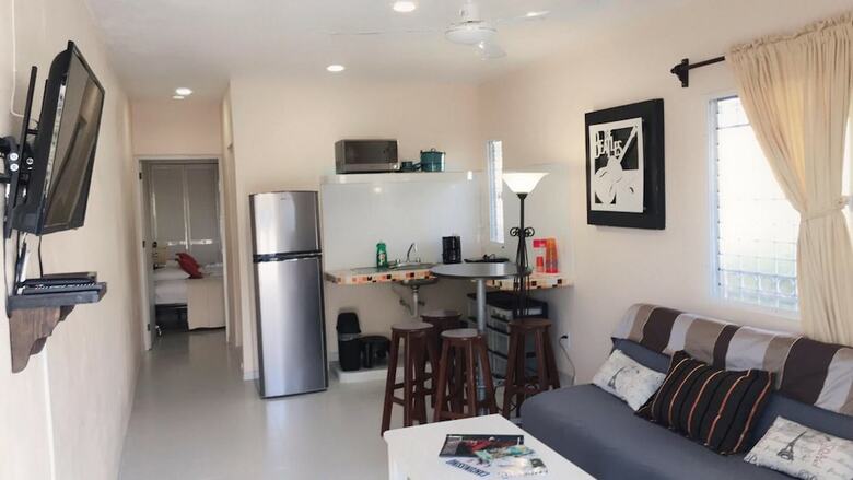 Apartamentos Villa Marina Housing In Downtown