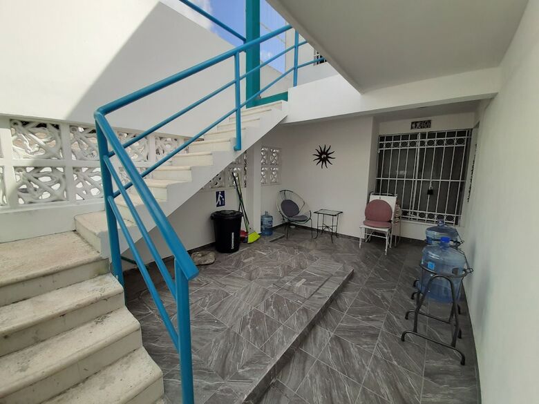 Apartamentos Villa Marina Housing In Downtown