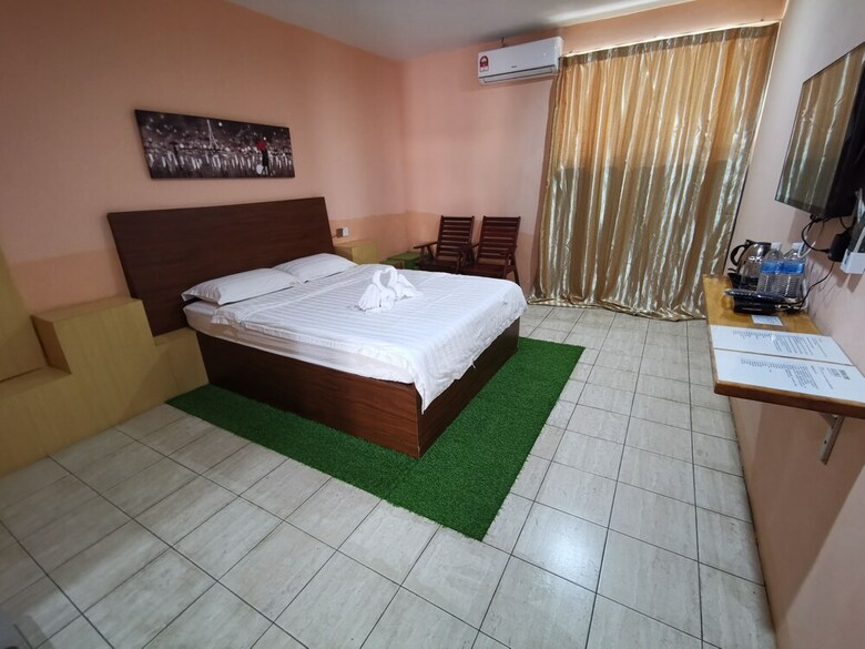 Hotel Indah Inn