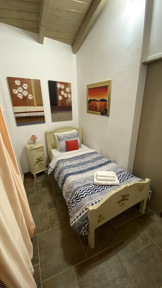 Patras Luxury Seaside House