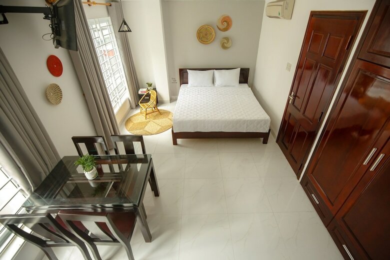 Aparthotel Livin' Hub Hostel & Apartment