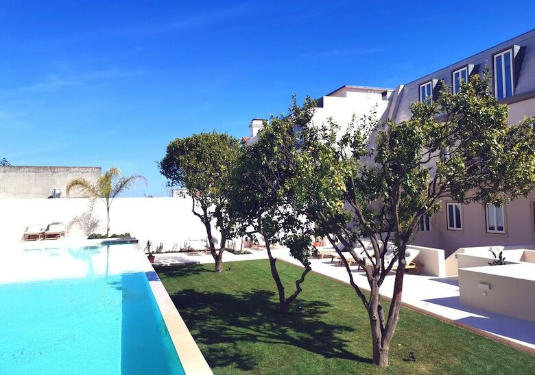 Apartamentos Casa Ren� - Cacilhas - Lisbon Area