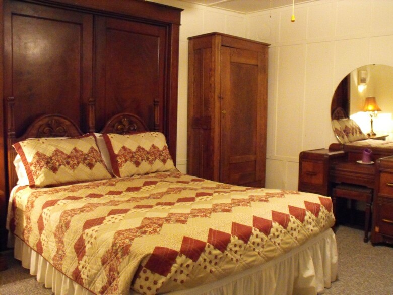 Bed & Breakfast Empire House Hotel