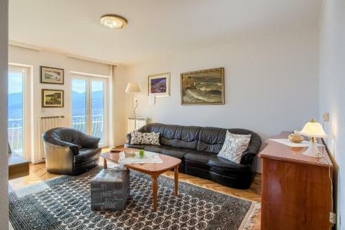 Apartments Frlan