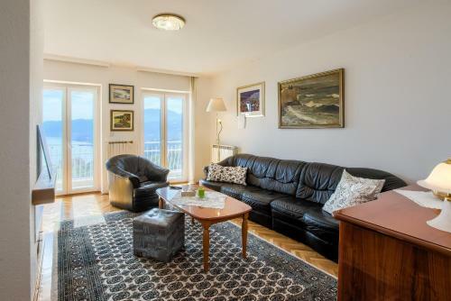 Apartments Frlan