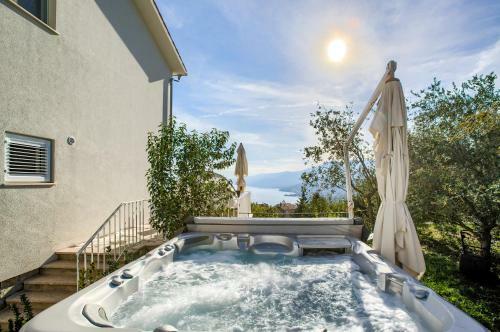 Apartments Frlan