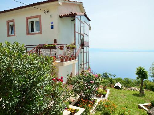 Apartment Tuli�evica