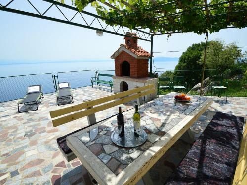 Apartment Tuli�evica