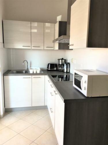 El Vista Apartments