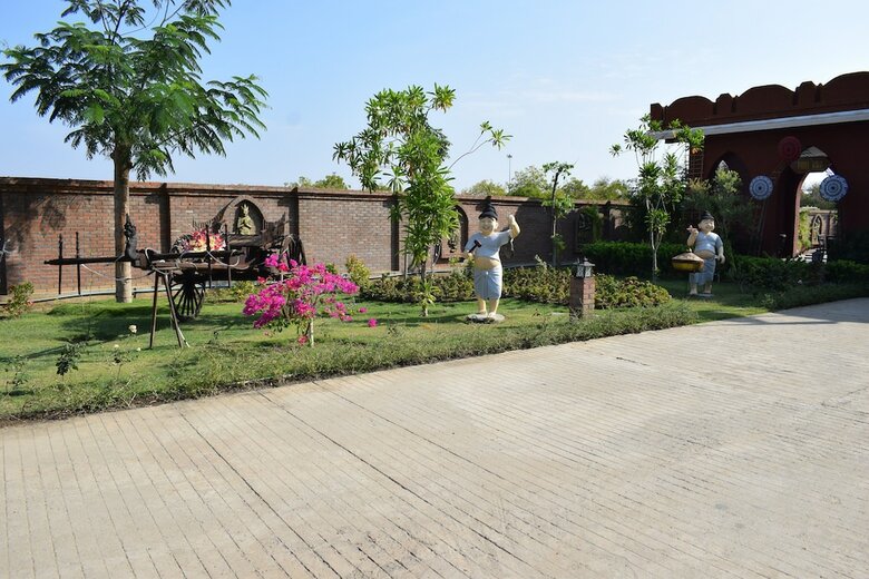 Ancient Bagan Hotel