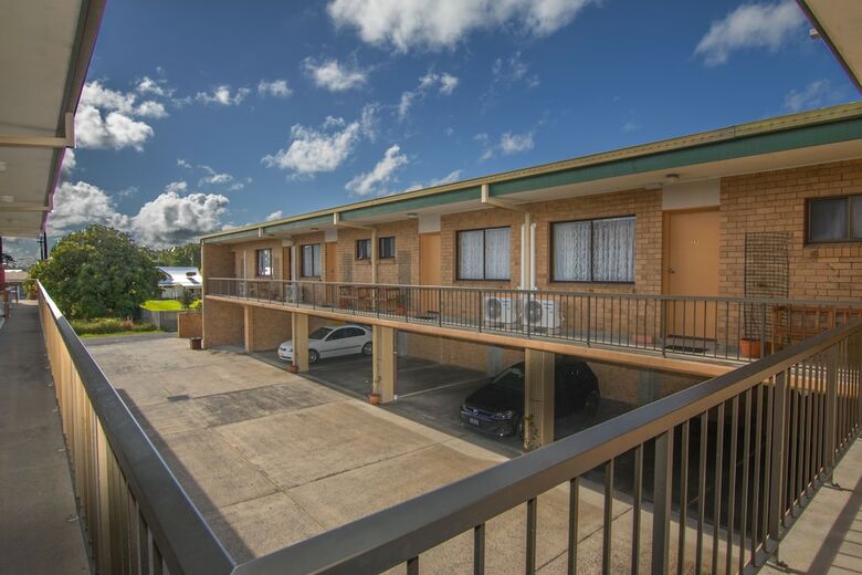 River Street Motel