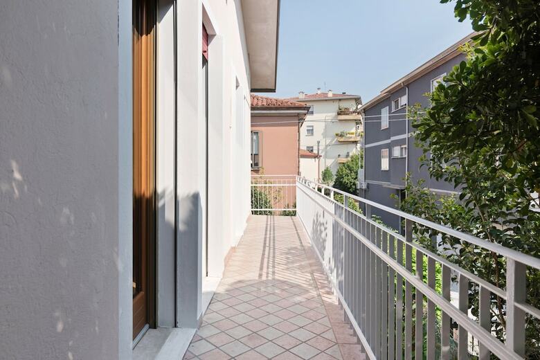 Santa Rita Roomy Apartment