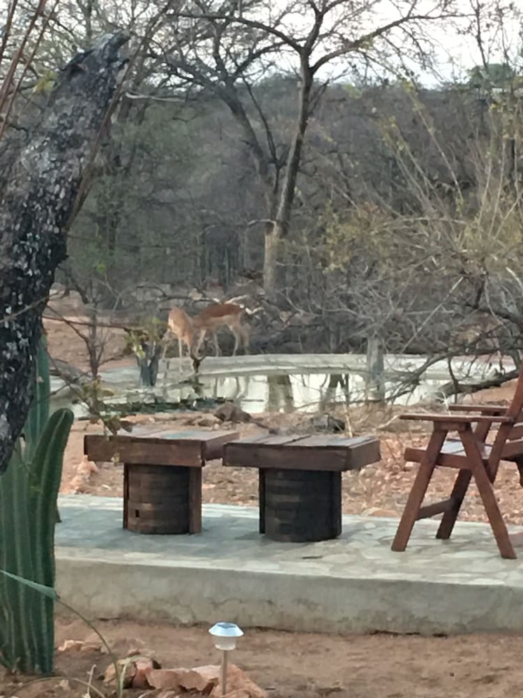 Thula Private Lodge