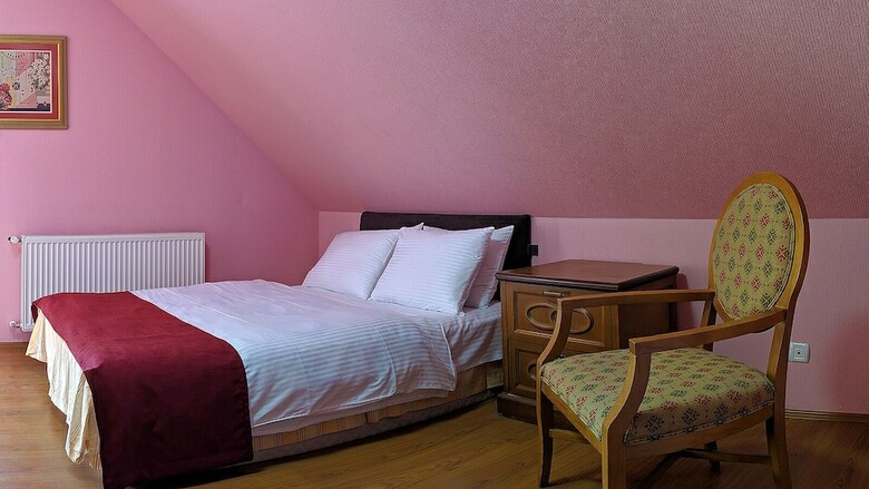 Shino Hotel