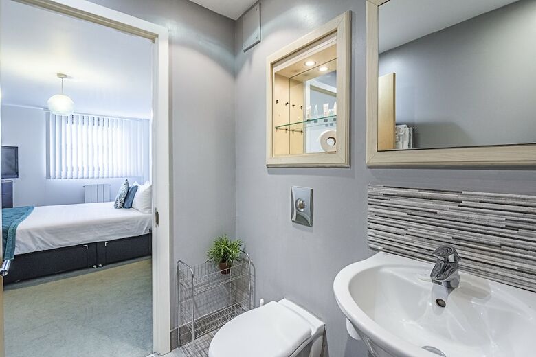 Canary Wharf Luxury Apartments
