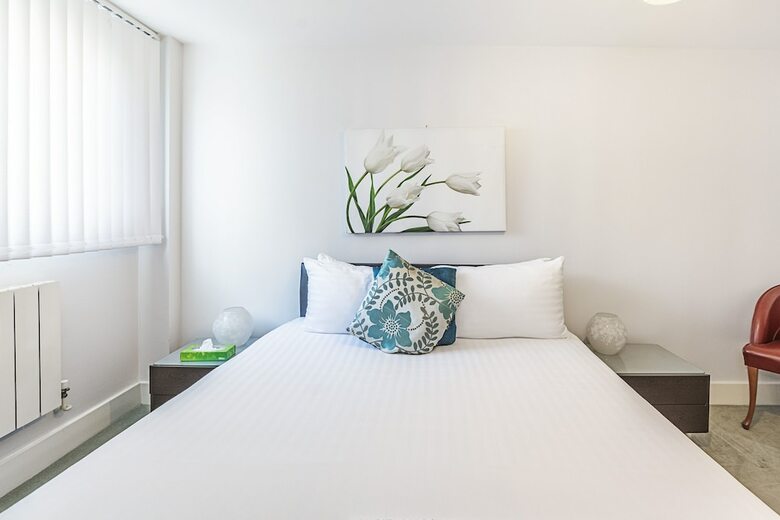 Canary Wharf Luxury Apartments