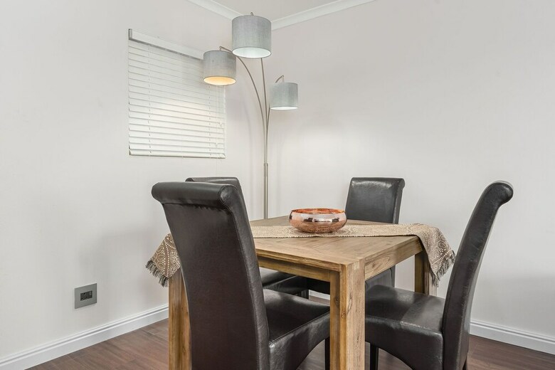 Century On Lake Luxury Apartments