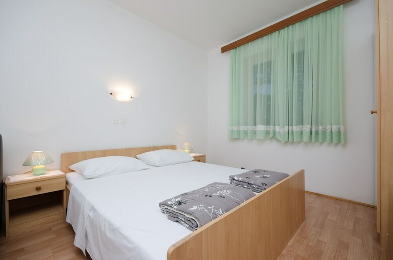 Apartments Ruza-rajska Beach